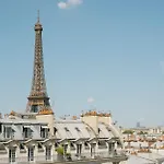 Rayz Eiffel Paris