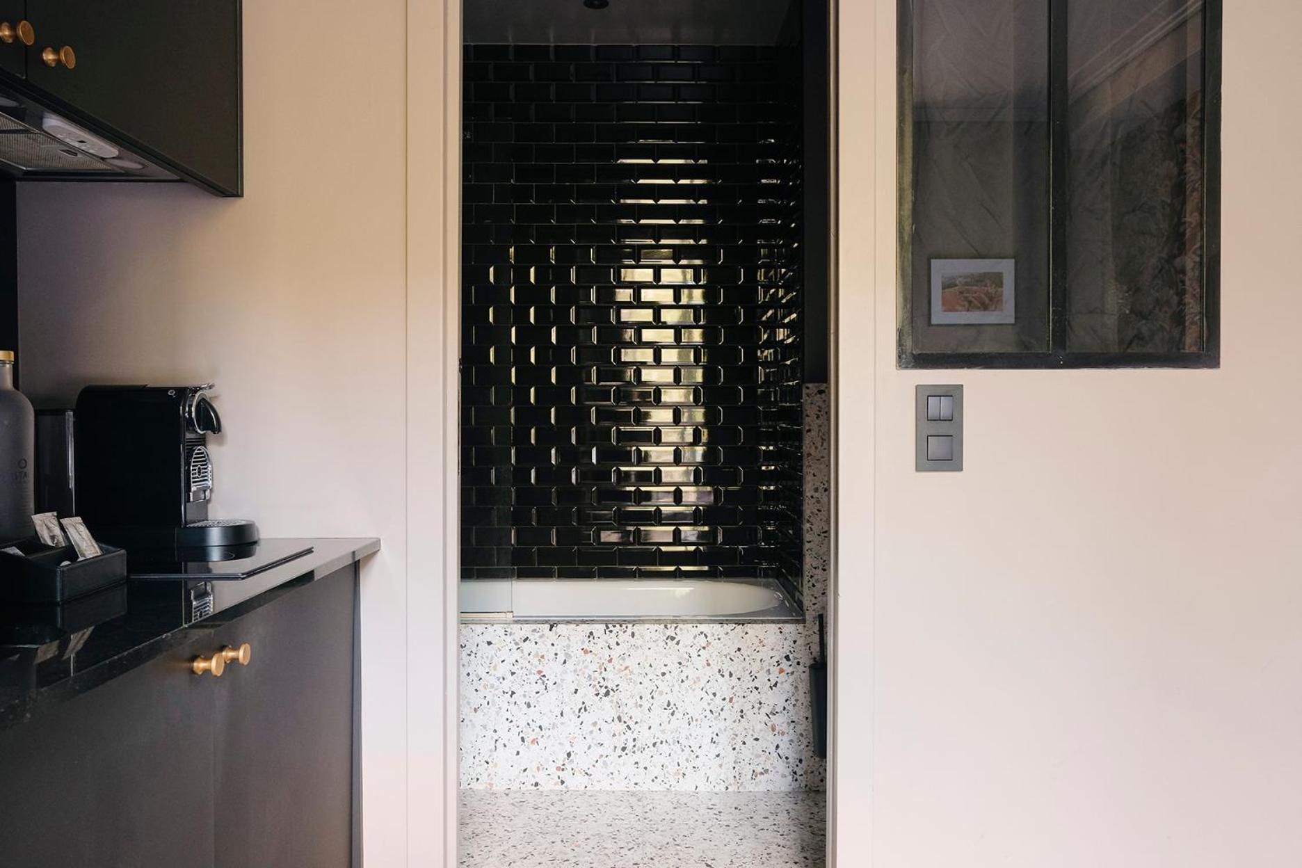 Rayz Eiffel 4* Paris