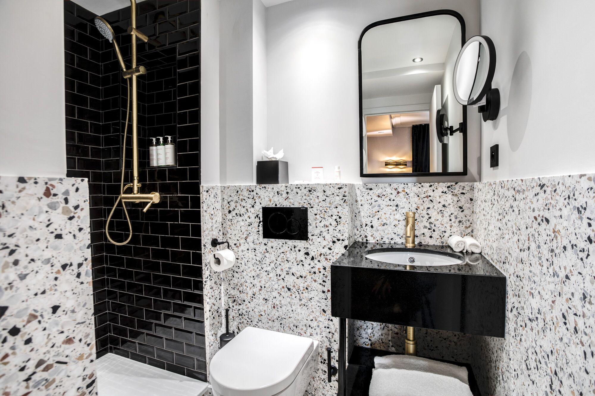 Rayz Eiffel 4* Paris